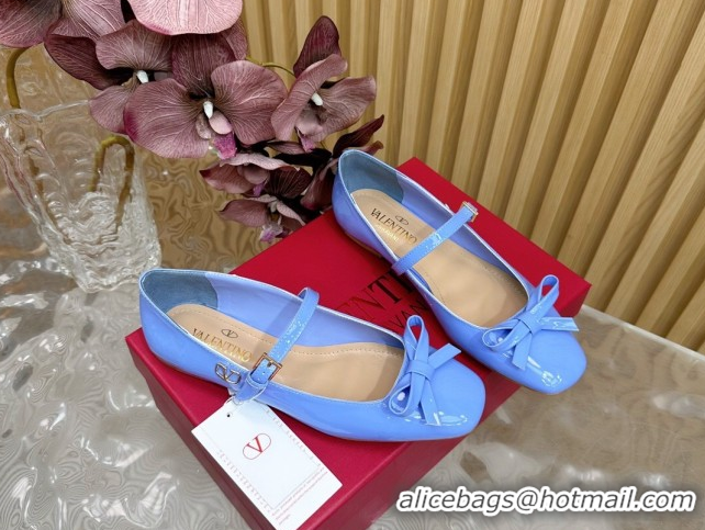 Purchase Valentino Mary-Janes Ballerinas Flats with Bow in Patent Leather Light Blue VLTN02251