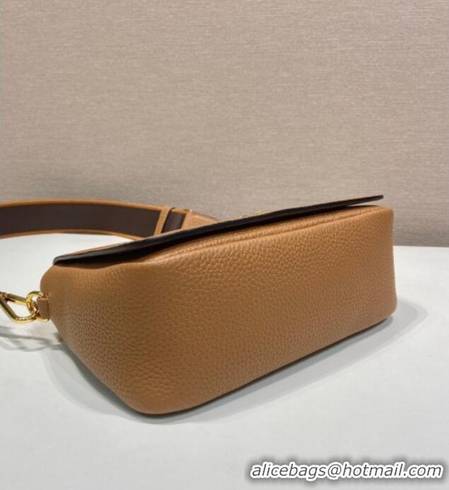 Pretty Style Prada Leather shoulder bag 1BD314 Brown 2025