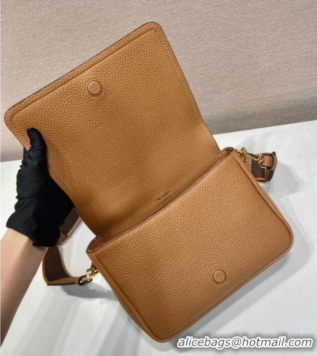 Pretty Style Prada Leather shoulder bag 1BD314 Brown 2025