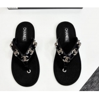 Sumptuous Chanel Lambskin Flat Slide Thong Sandals with CC Charm Black 2025 CH041621