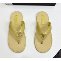 1:1 aaaaa Chanel Lambskin Flat Slide Thong Sandals with Strass CC Yellow 2025 CH041621