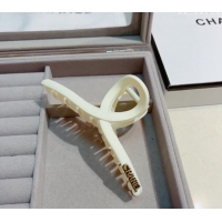 Promotional Chanel Matte Hair Clip 0302 White 2024