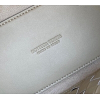 Good Taste Bottega Veneta Medium Andiamo Top Handle Bag in Calfskin Leather 810214 Light butterscotch Beige 2025