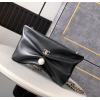 Famous Brand Chanel Shiny Lambskin Clutch with Chain AP4613 Black 2025