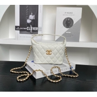 Pretty Style Chanel Grained Calfskin Clutch with Chain AP4484 White 2025