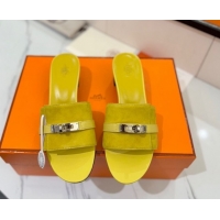 Stylish Hermes Gigi Heel Slides Sandal 4.5cm in Suede with Kelly Buckle Yellow 0421045