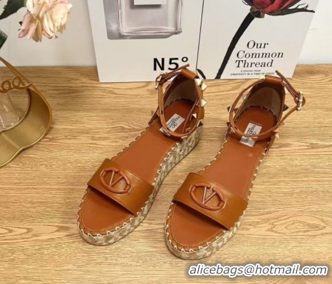 Discount Fashion Valentino Vlogo Platform Espadrille Sandals in Grained Calfskin Brown 0426101