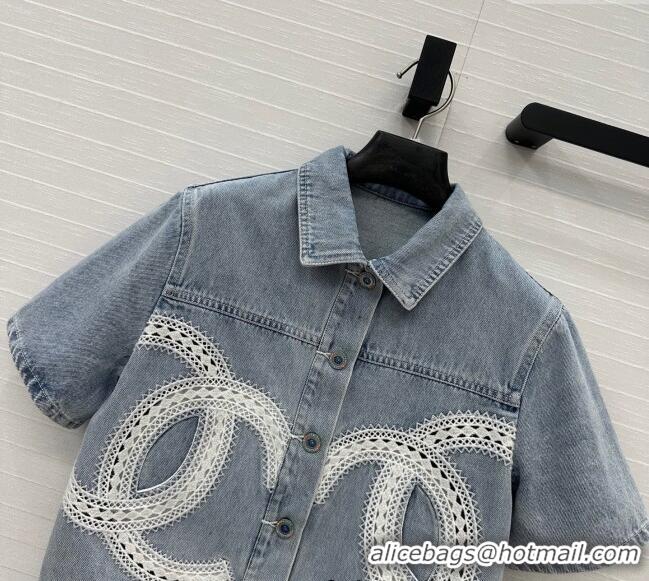 New Fashion Chanel Denim Shirt with Maxi CC 0515 Light Blue 2025