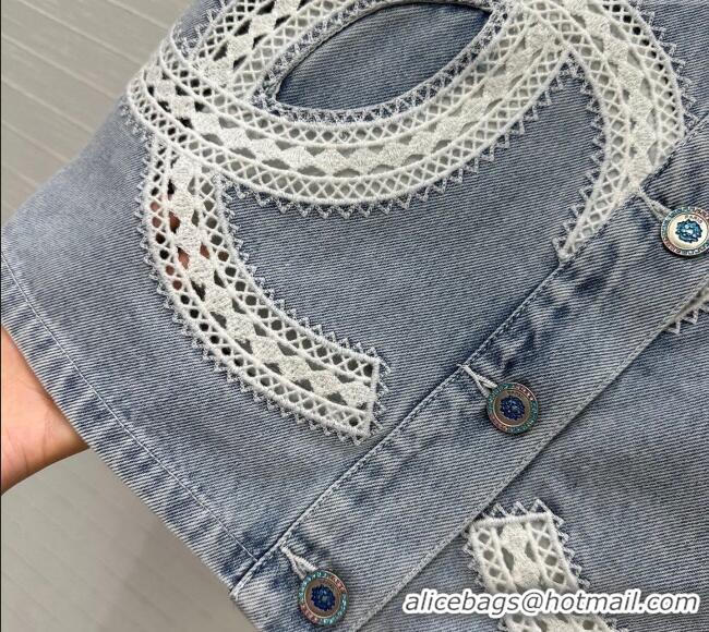 Well Crafted Chanel Denim Vest with Maxi CC 0515 Light Blue 2025