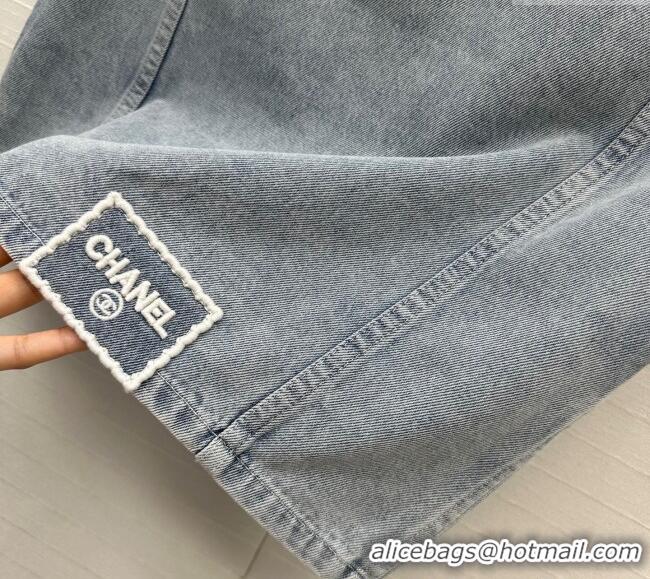 Well Crafted Chanel Denim Vest with Maxi CC 0515 Light Blue 2025