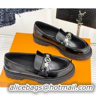 Most Popular Louis Vuitton District Platform Loafers in Calfskin Leather Black 0222025