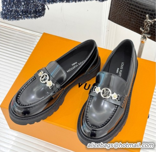 Most Popular Louis Vuitton District Platform Loafers in Calfskin Leather Black 0222025
