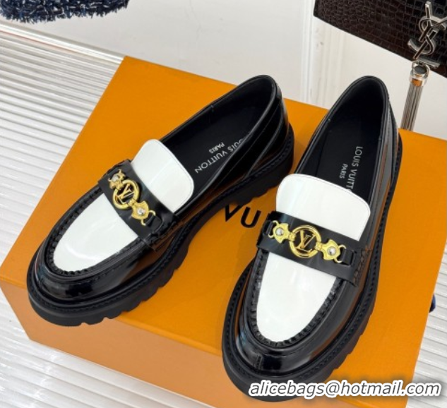 Popular Style Louis Vuitton District Platform Loafers in Leather Black/White 0222027