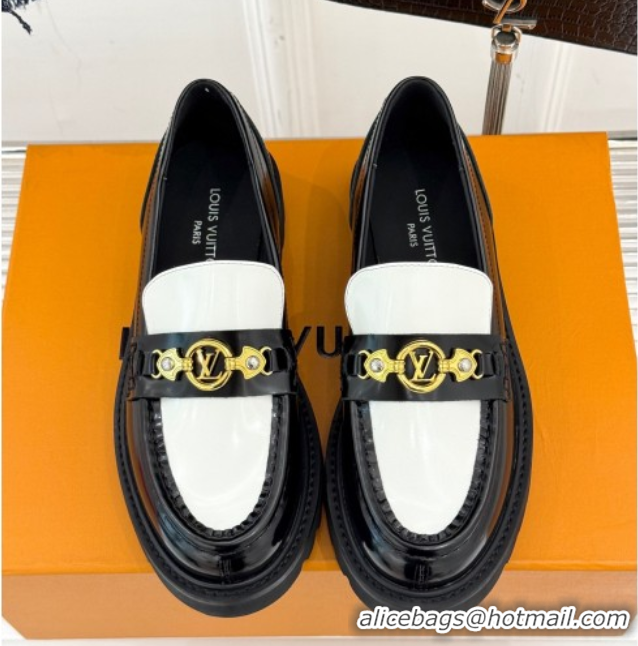 Popular Style Louis Vuitton District Platform Loafers in Leather Black/White 0222027