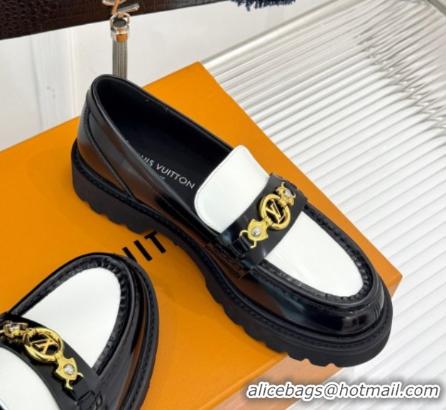 Popular Style Louis Vuitton District Platform Loafers in Leather Black/White 0222027