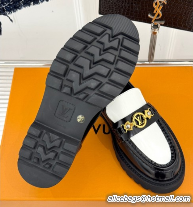 Popular Style Louis Vuitton District Platform Loafers in Leather Black/White 0222027