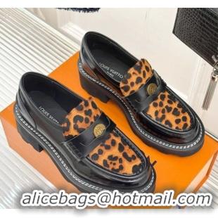 Charming Louis Vuitton LV Beaubourg Platform Loafers 4cm with Coin Charm in Leopard print/Black Leather 0222028