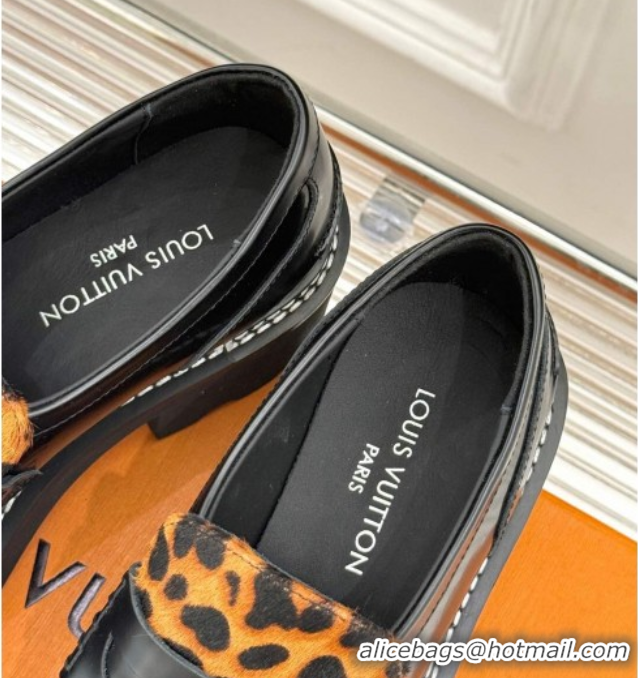Charming Louis Vuitton LV Beaubourg Platform Loafers 4cm with Coin Charm in Leopard print/Black Leather 0222028