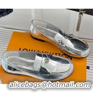 Good Looking Louis Vuitton Soho Flat Loafers in Patent Leather Silver 1ACZN2 1224073