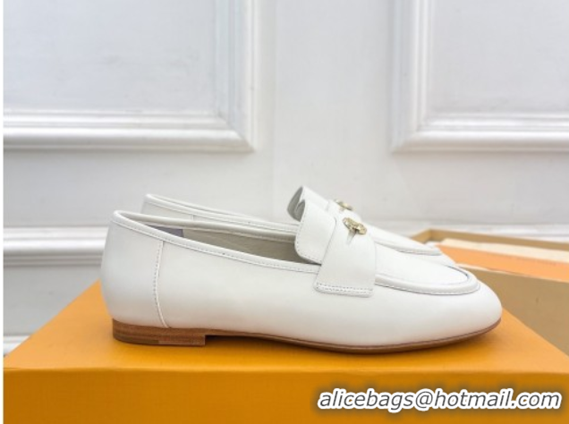 Shop Duplicate Louis Vuitton Soho Flat Loafers in Lambskin White 0222034