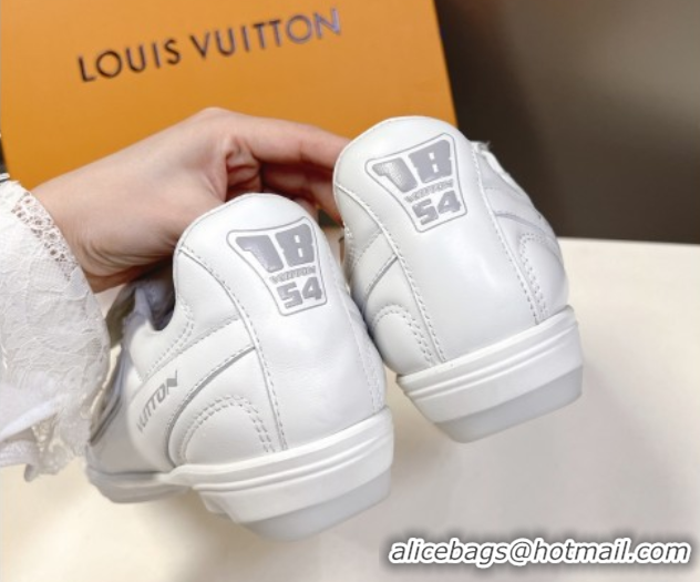 Perfect Louis Vuitton LV Footprint Soccer Sneakers in Calf Leather White 0222051