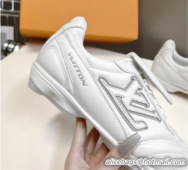 Perfect Louis Vuitton LV Footprint Soccer Sneakers in Calf Leather White 0222051