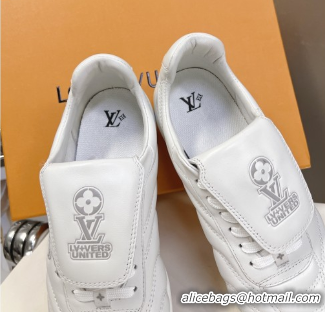 Perfect Louis Vuitton LV Footprint Soccer Sneakers in Calf Leather White 0222051