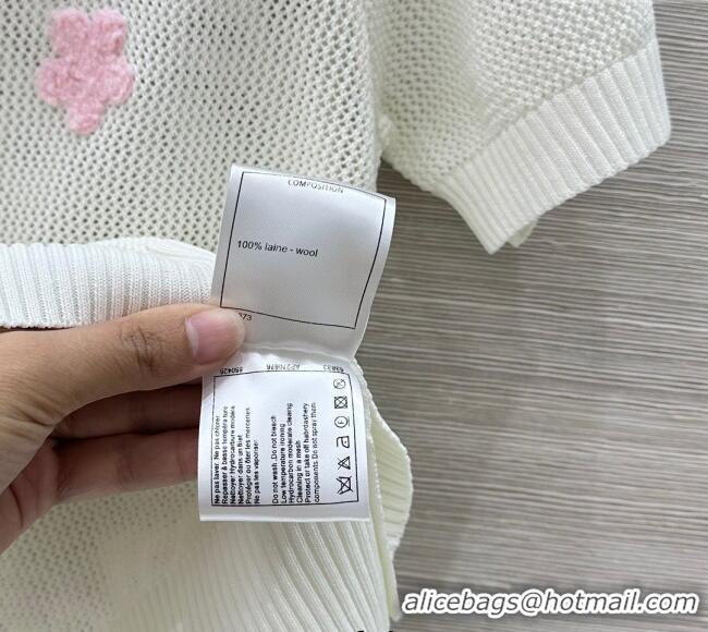 New Fashion Chanel Knit Wool Mesh Top with Logo Patch 527008 White 2025