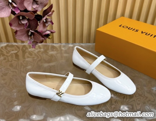 Luxurious Louis Vuitton Romy Flats Ballerinas in Patent Leather with LV Strap Optic White 0222081