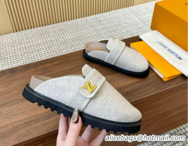 Luxurious Louis Vuitton LV Cosy Flat Comfort Clog Mules with LV Strap in Wool Grey 0224008
