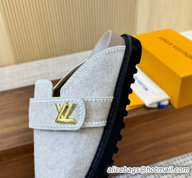 Luxurious Louis Vuitton LV Cosy Flat Comfort Clog Mules with LV Strap in Wool Grey 0224008