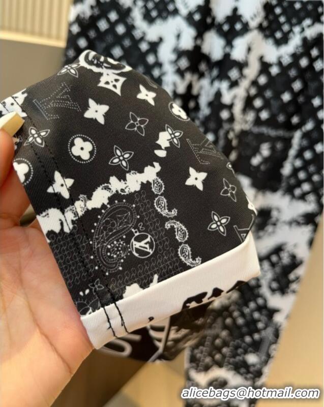 ​Good Product Louis Vuitton Yoga Activewear Set 0314 Black/White 2025