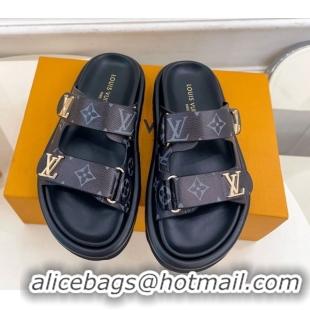 Stylish Louis Vuitton Comfort Slides Sandal in Monogram Canvas with LV Strap Black LV042202