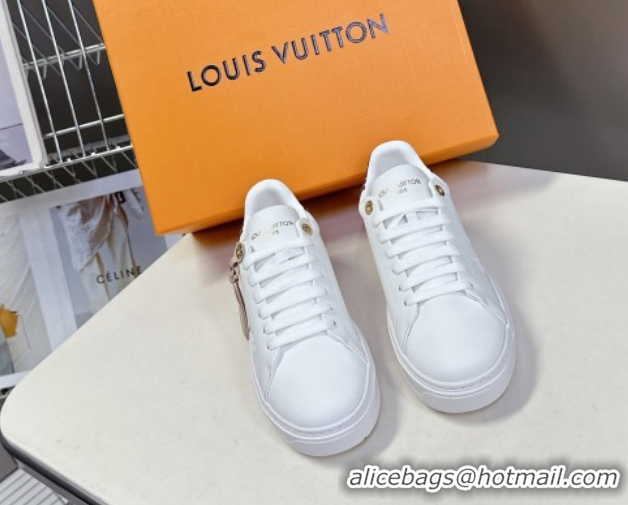 Top Design Louis Vuitton Time Out Sneakers in White Leather with Key Bell Animal 2025 LV042203