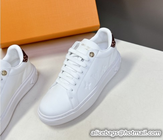 Top Design Louis Vuitton Time Out Sneakers in White Leather with Key Bell Animal 2025 LV042203