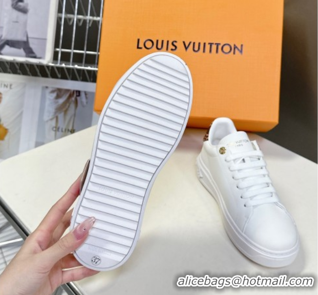 Top Design Louis Vuitton Time Out Sneakers in White Leather with Key Bell Animal 2025 LV042203