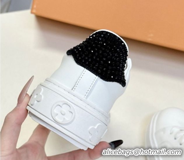 Sophisticated Louis Vuitton Time Out Sneakers in White Leather with Strass LV 2025 LV042203