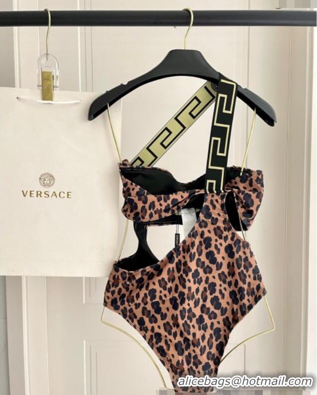 ​Top Grade Versace Animal Print One-Piece Swimwear 0513 Brown 2025