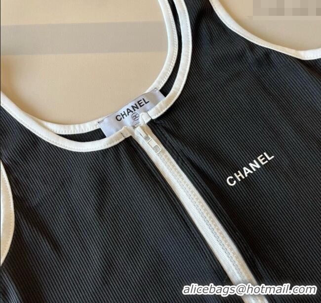 ​New Fashion Chanel Zip One-Piece Swimwear 0513 Black 2025