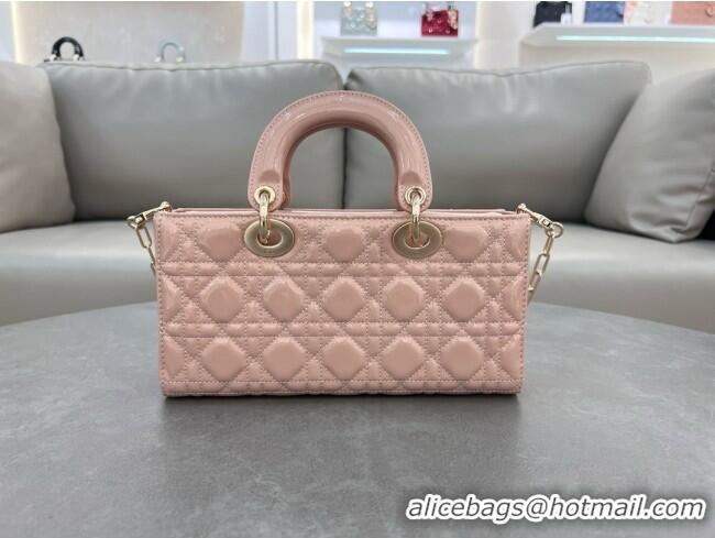 New Design Dior Lady D-Joy Medium Bag in Patent Leather M0540 Light Pink 2025
