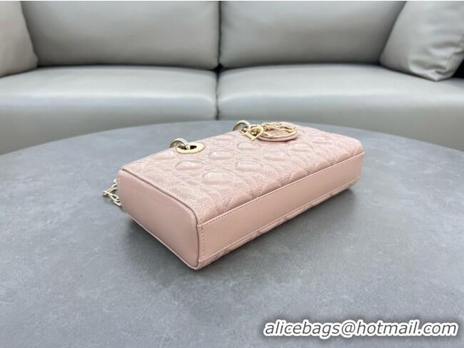 New Design Dior Lady D-Joy Medium Bag in Patent Leather M0540 Light Pink 2025