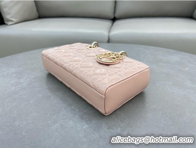 New Design Dior Lady D-Joy Medium Bag in Patent Leather M0540 Light Pink 2025