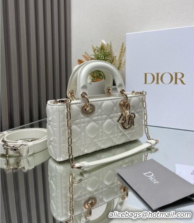Original Cheap Dior Lady D-Joy Small Bag in Patent Leather M0541 White 2025