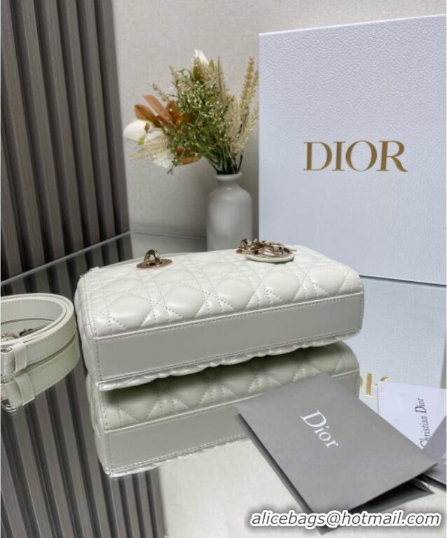 Original Cheap Dior Lady D-Joy Small Bag in Patent Leather M0541 White 2025