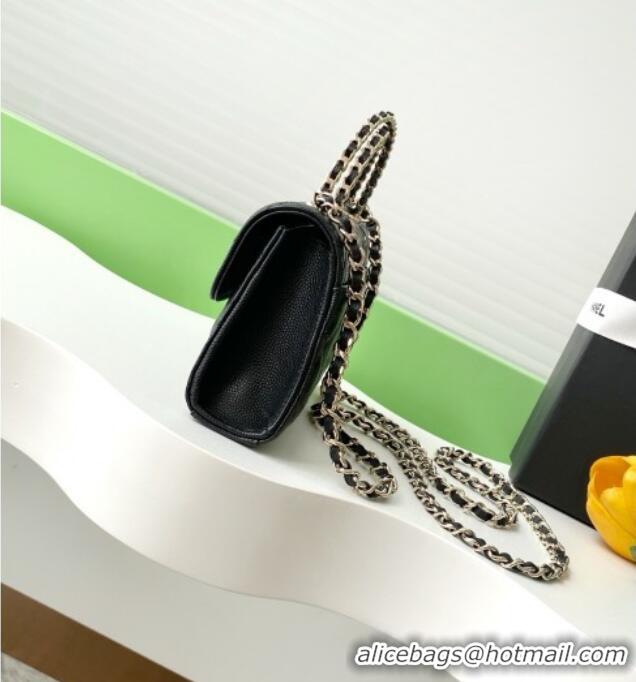 Shop Grade Chanel Phone Holder with Chain in Grained Shiny Calfskin AP3238 Black Spring-Summer 2025