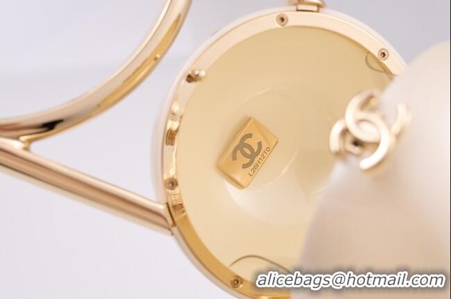 Top Grade Chanel Pearl Evening Bag AS5706 2025