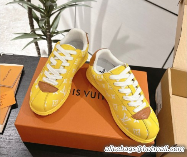 Stylish Louis Vuitton Leather Sneakers Yellow 0609002