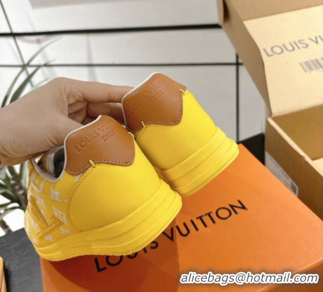 Stylish Louis Vuitton Leather Sneakers Yellow 0609002