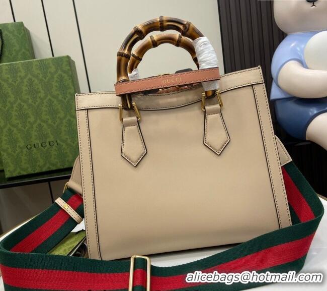Top Quality Gucci Diana Leather Small Tote Bag with Embossed GUCCI Logo 702721 Beige 2024