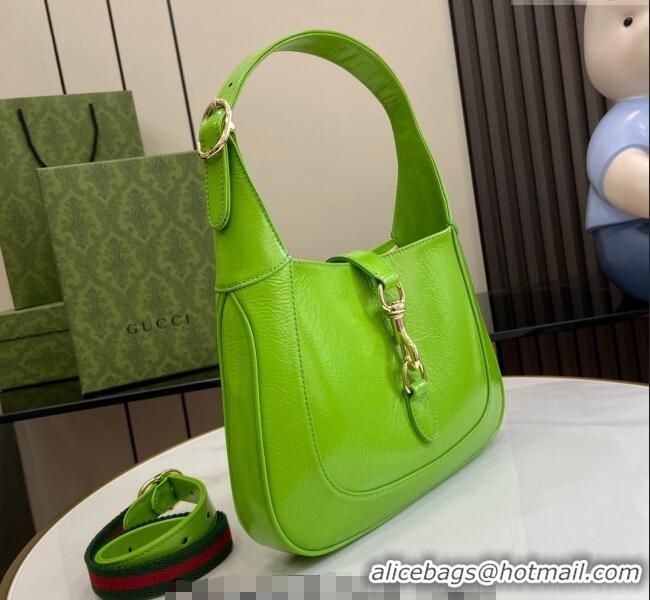 Spot Grade Gucci Jackie Small Shoulder Bag in Crinkled Patent Leather 782849 Light Green 2024